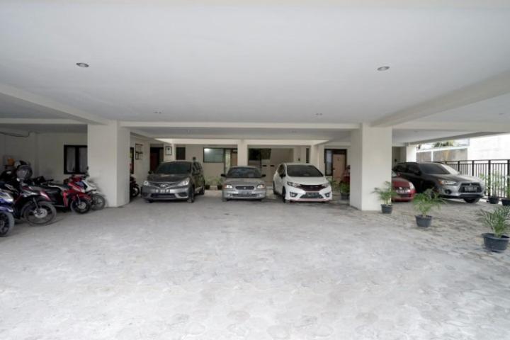 D'Paragon Seturan 3 Maguwo Bagian luar foto